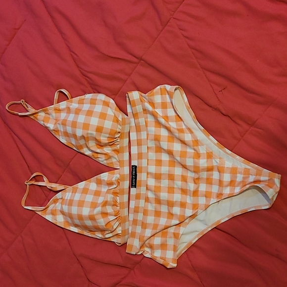Cute Bikini Bundle - Picture 2 of 3